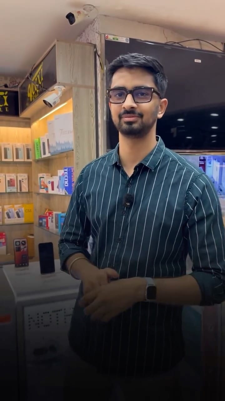 Post 8 by VEEXI MOBILE (UDAIPUR)         {PRIYANSHU LALWANI} on Instagram (video)