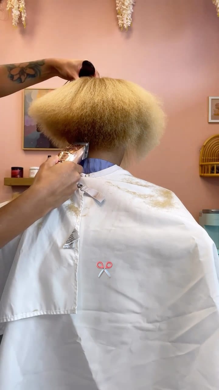 Post 9 by YESSenia | The Texture-ologist® on Instagram (video)