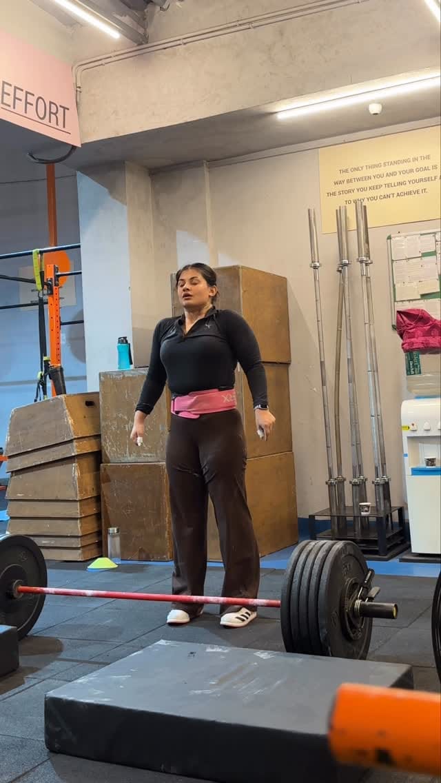 Post 4 by Geetika Sood on Instagram (video)