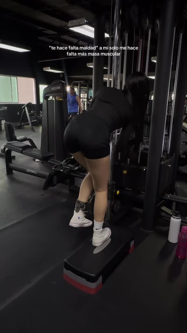 Post 8 by Milena Pineda on Instagram (video)
