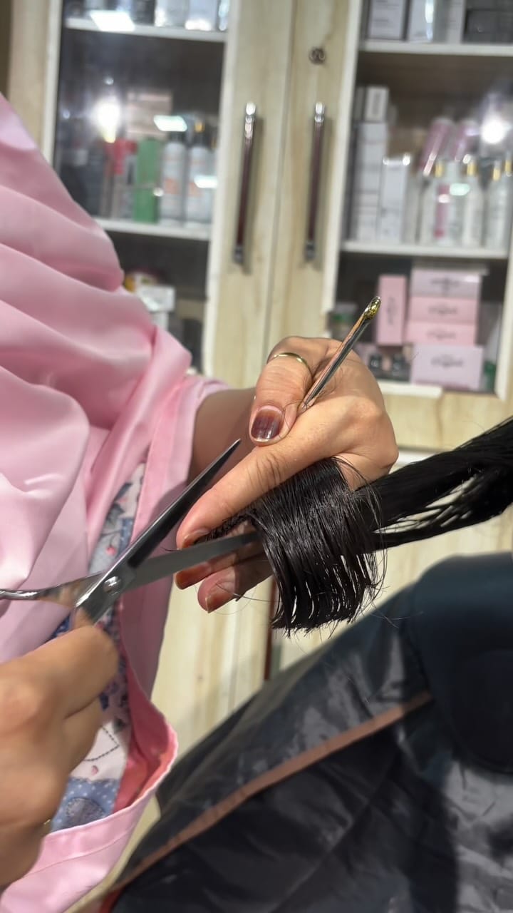 Post 2 by Sherebano Kapadia on Instagram (video)