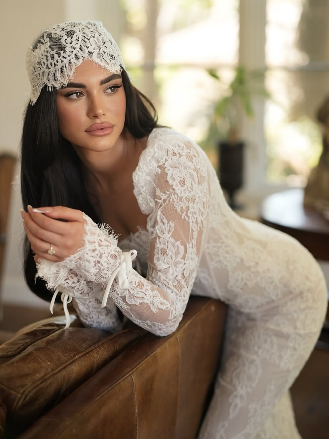 Post 8 by מור אמסלם סידס- מאפרת כלות וערב on Instagram (carousel)