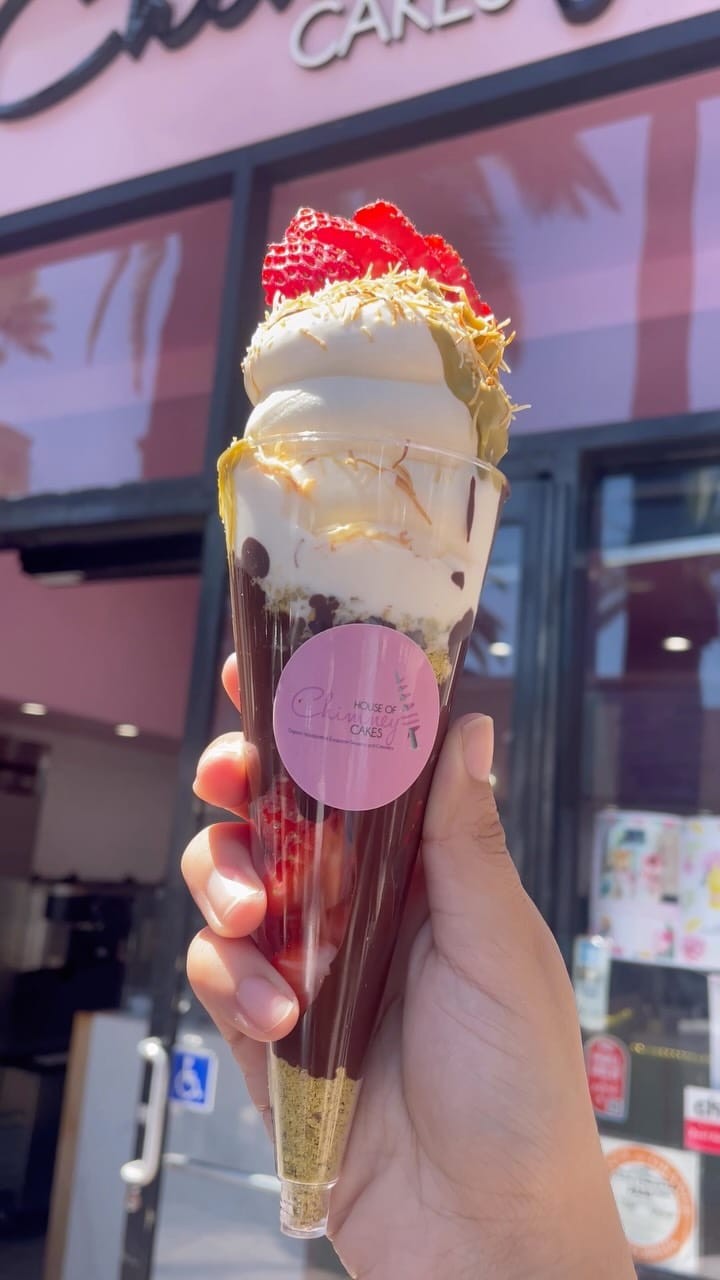 Post 7 by House of Chimney Cakes on Instagram (video)