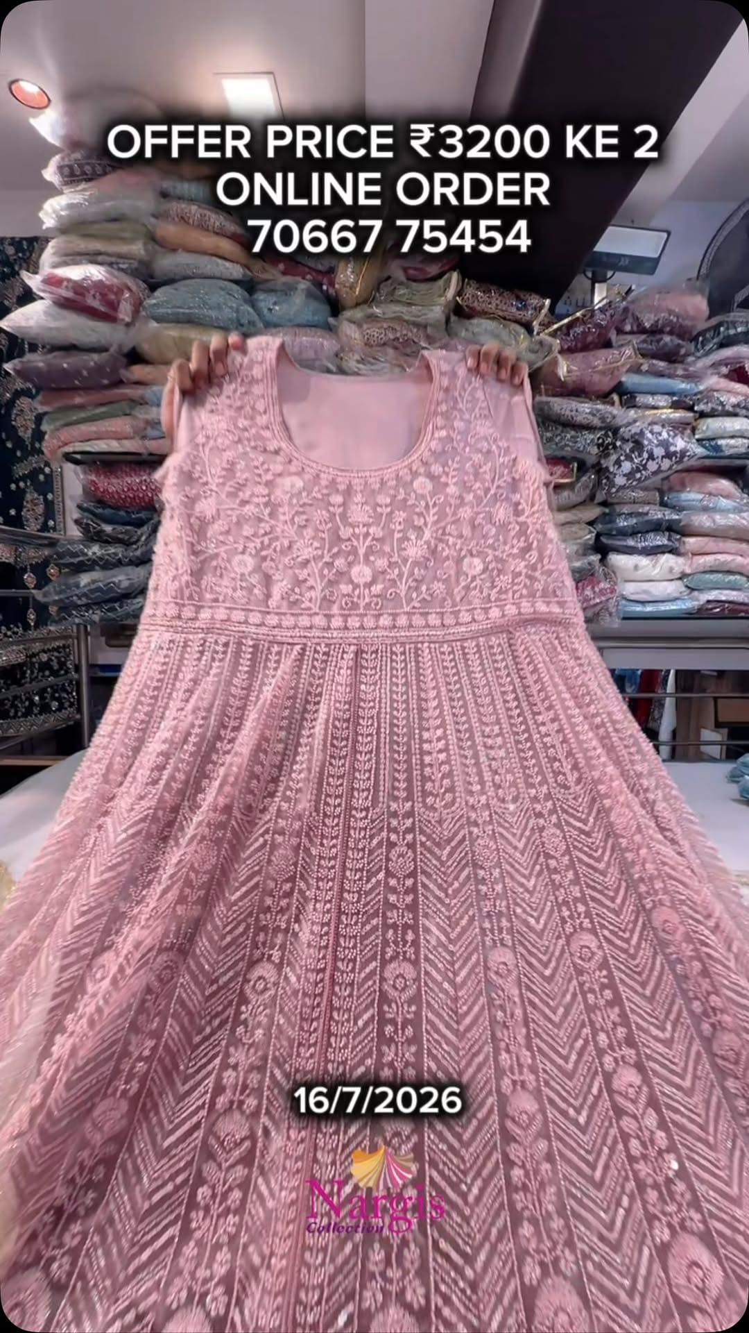 Post 4 by Nargis Collection™ 🛍 on Instagram (video)