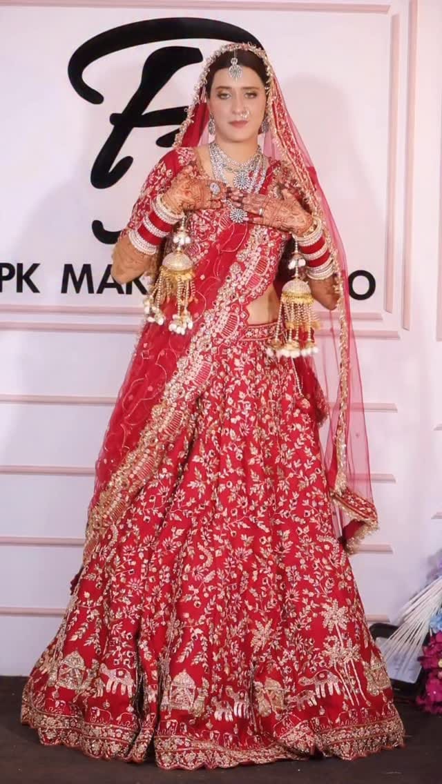 Post 9 by PK Salon on Instagram (video)