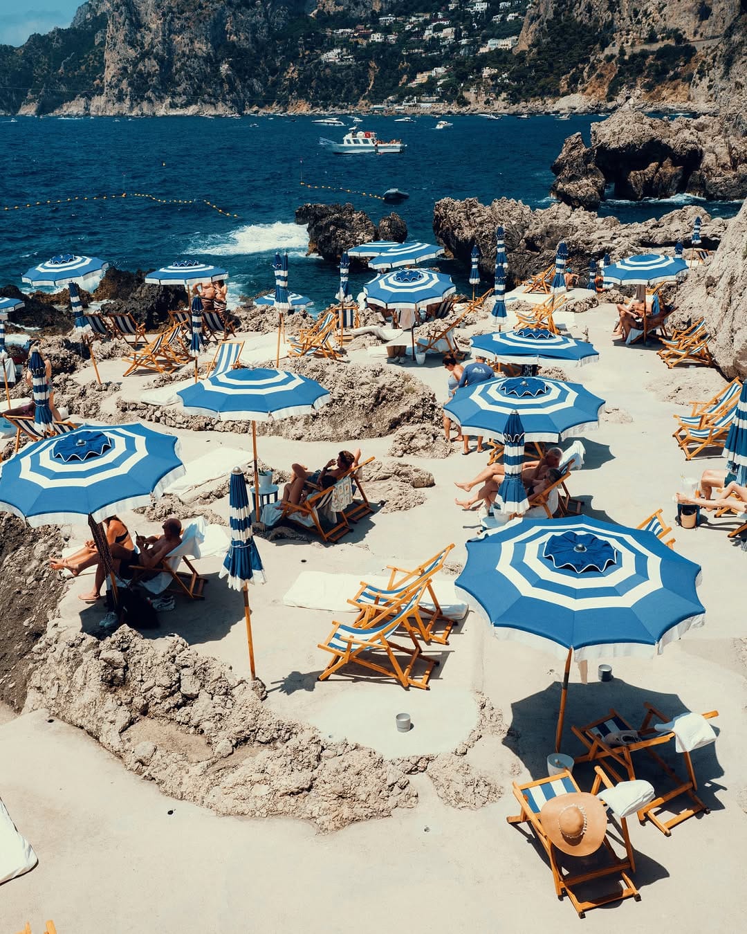 Post 5 by Giovanni Genzini on Instagram (carousel)