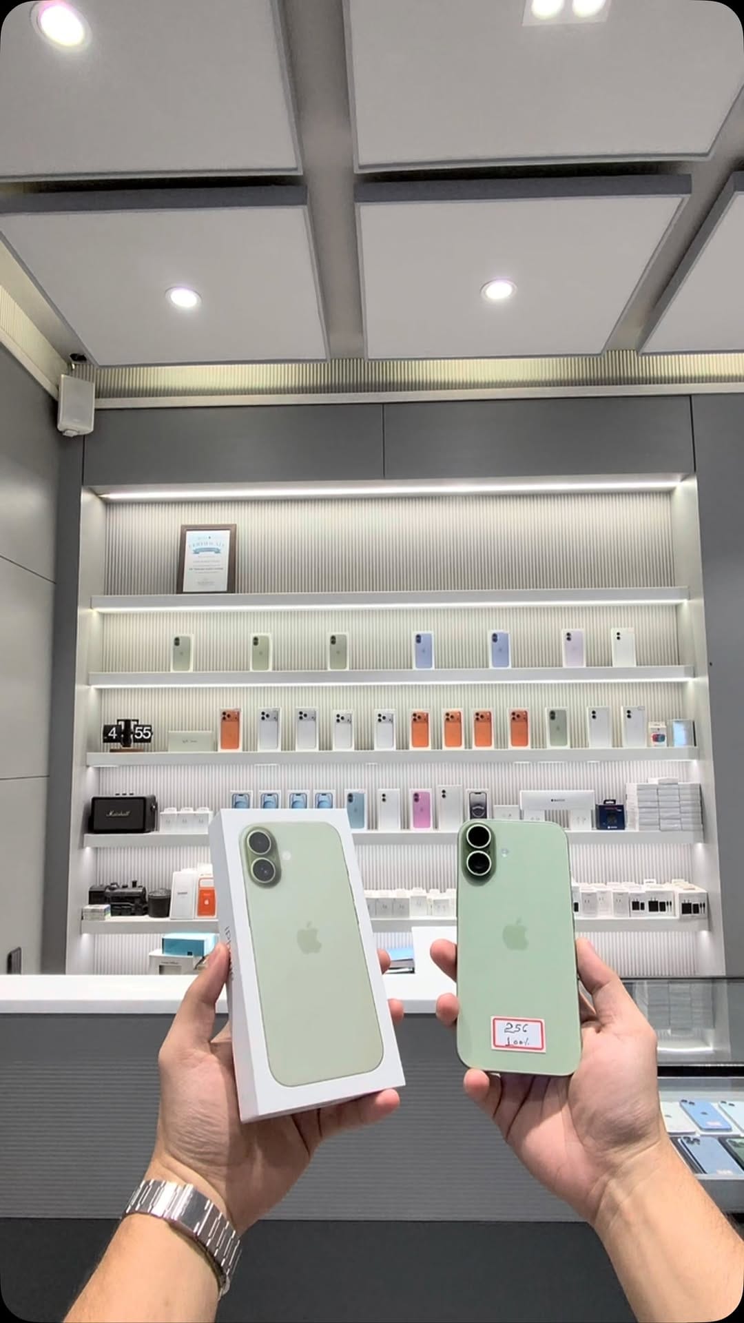 Post 4 by ☆ STAR MOBILE ☆ on Instagram (video)