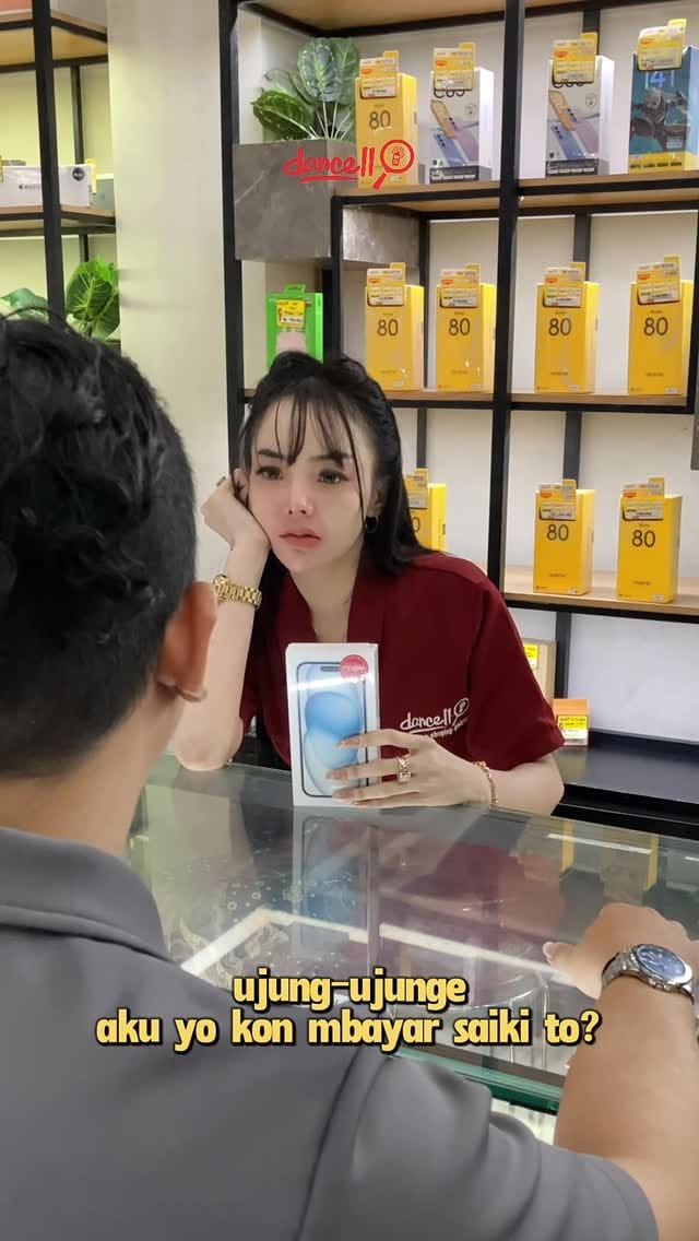 Post 9 by DEK KIK 🐣 on Instagram (video)