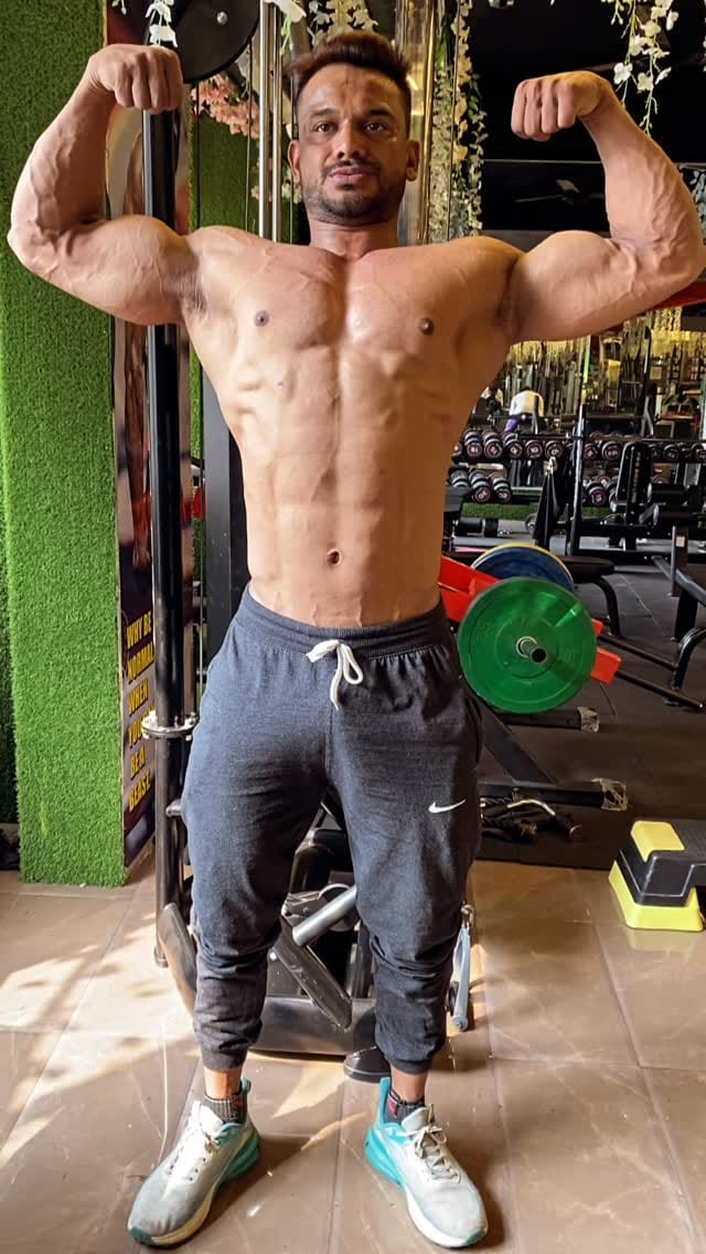 Post 6 by Salman Quraishi on Instagram (video)