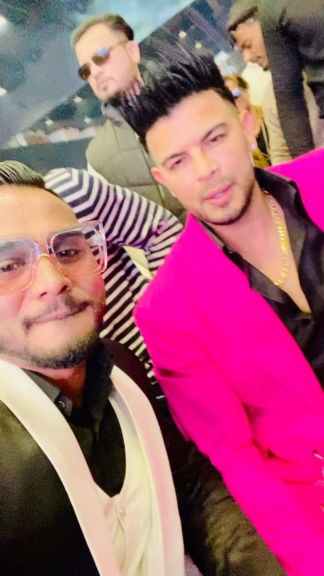 Post 10 by Salman Quraishi on Instagram (video)