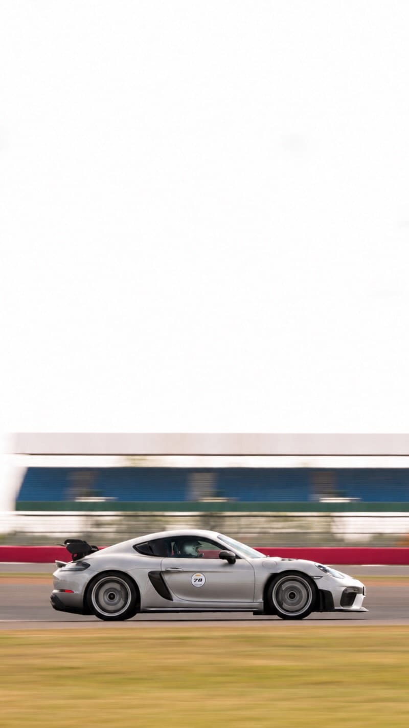 Post 7 by Pirelli UK on Instagram (video)