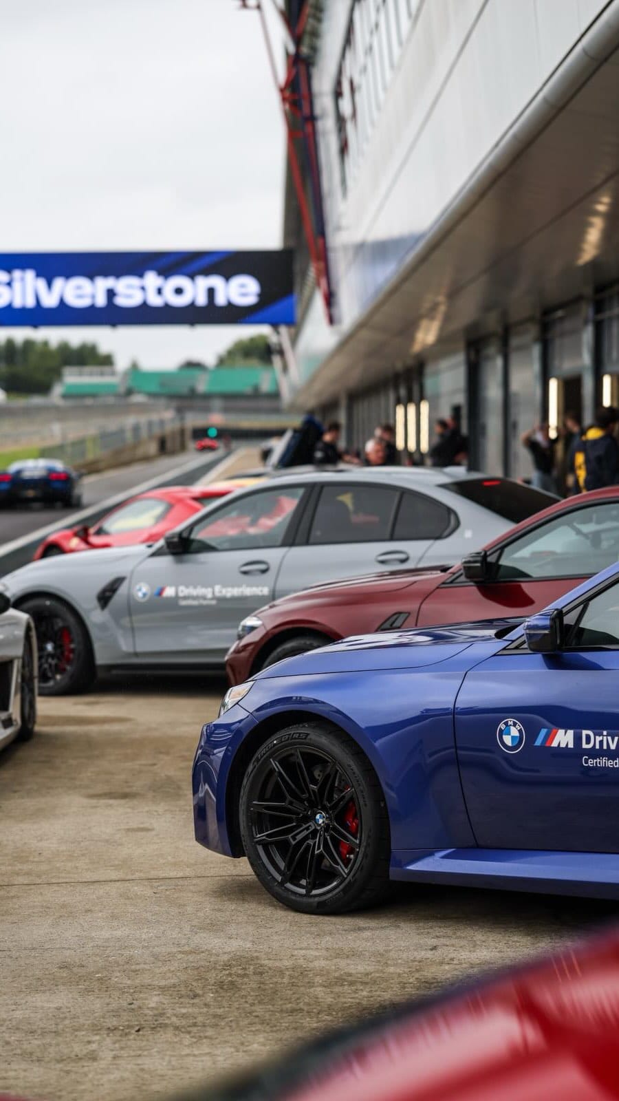 Post 2 by Pirelli UK on Instagram (video)