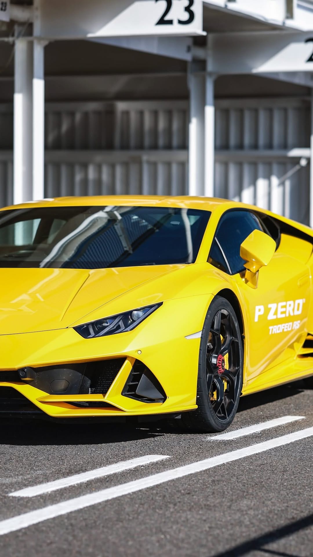 Post 8 by Pirelli UK on Instagram (video)