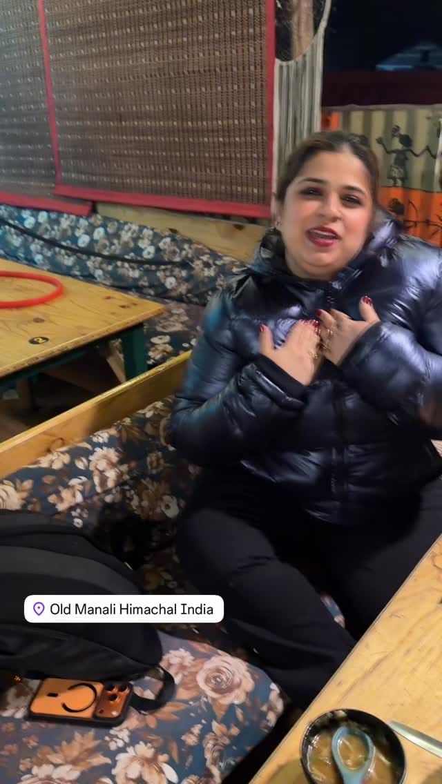 Post 8 by Karneet Kaur Luxury UNISEX Salon on Instagram (video)