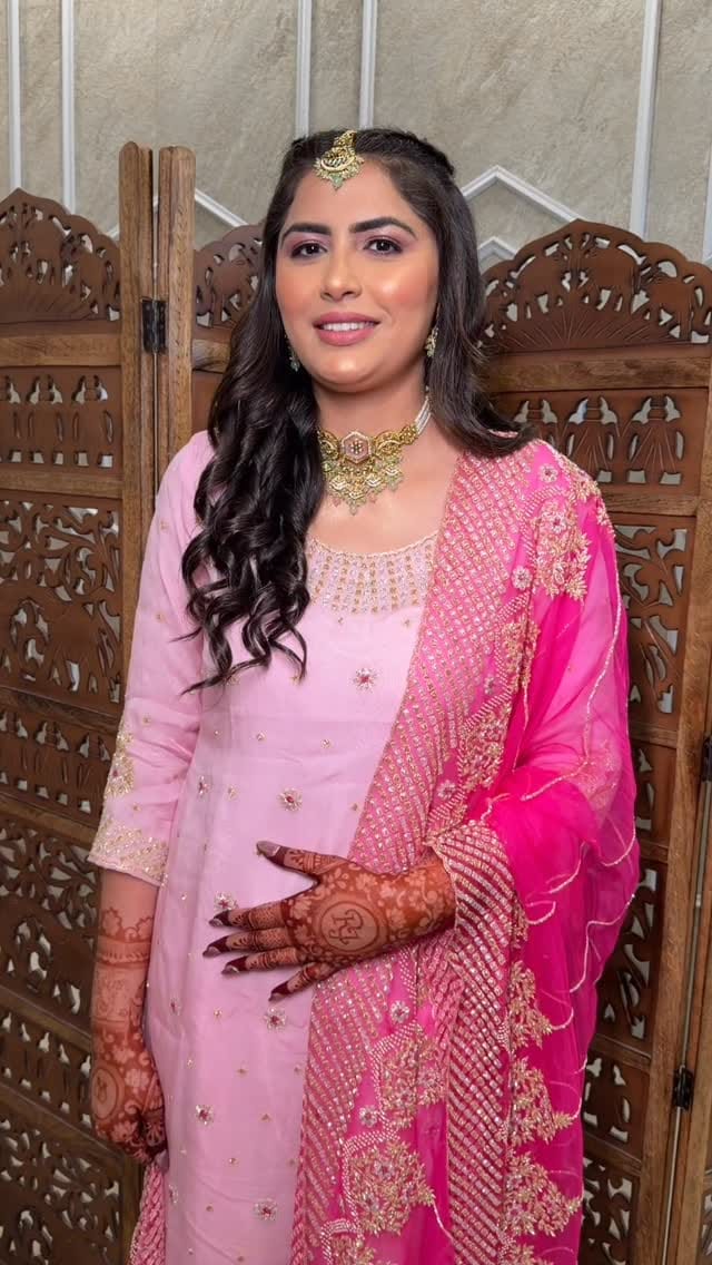 Post 9 by Karneet Kaur Luxury UNISEX Salon on Instagram (video)