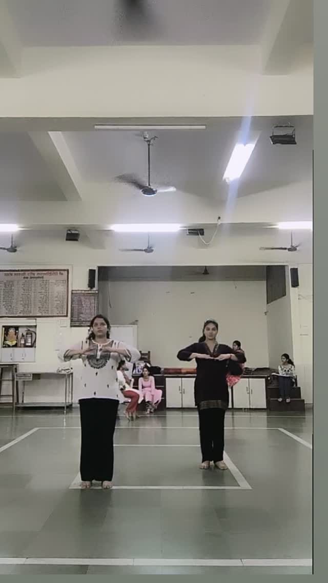 Post 1 by Pornima Borkar on Instagram (video)
