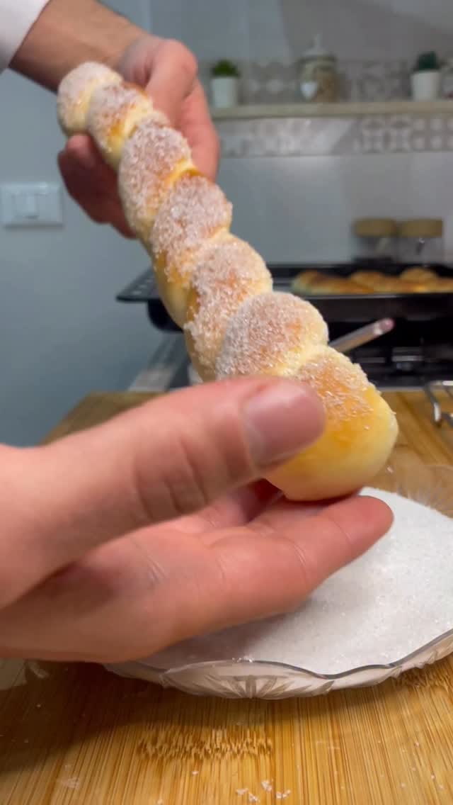 Post 9 by PastryChef081 Danilo Romano on Instagram (video)
