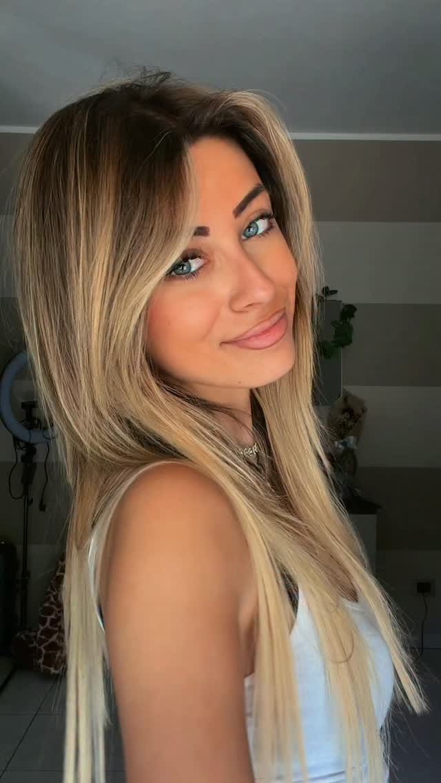 Post 9 by 𝐸.𝐵👸🏼 on Instagram (video)