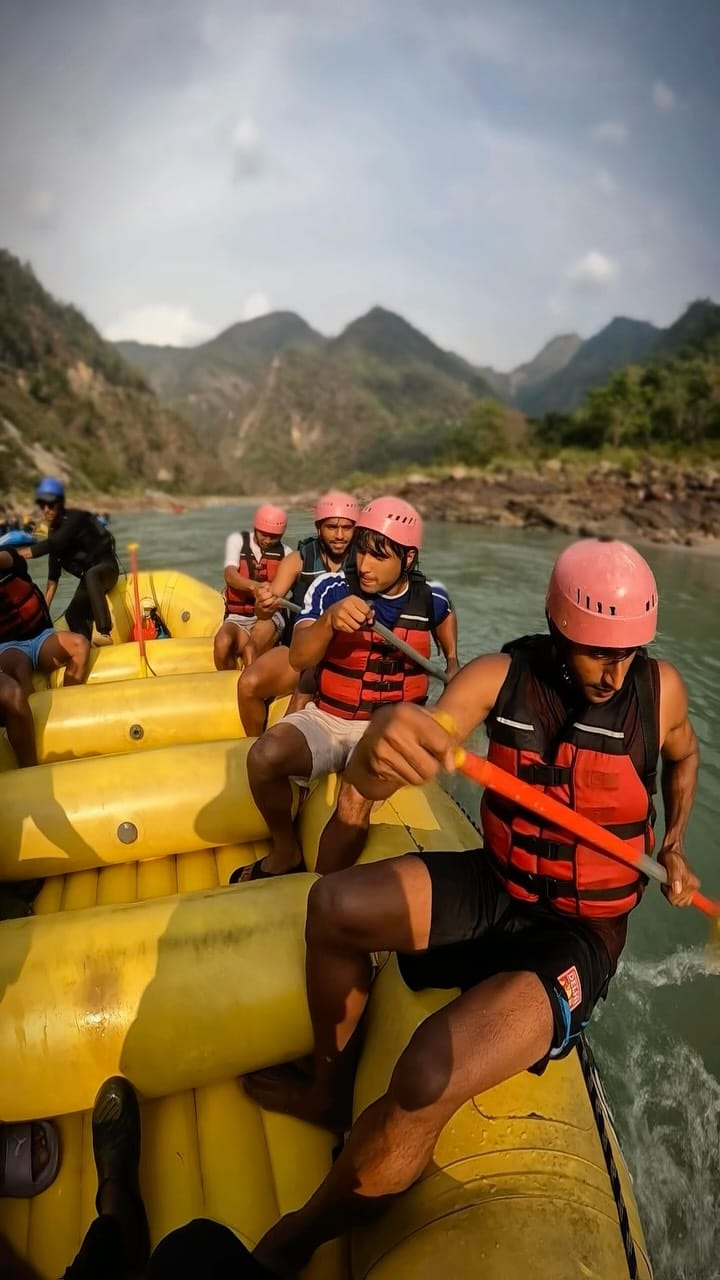 Post 2 by Mohammed Azhar on Instagram (video)