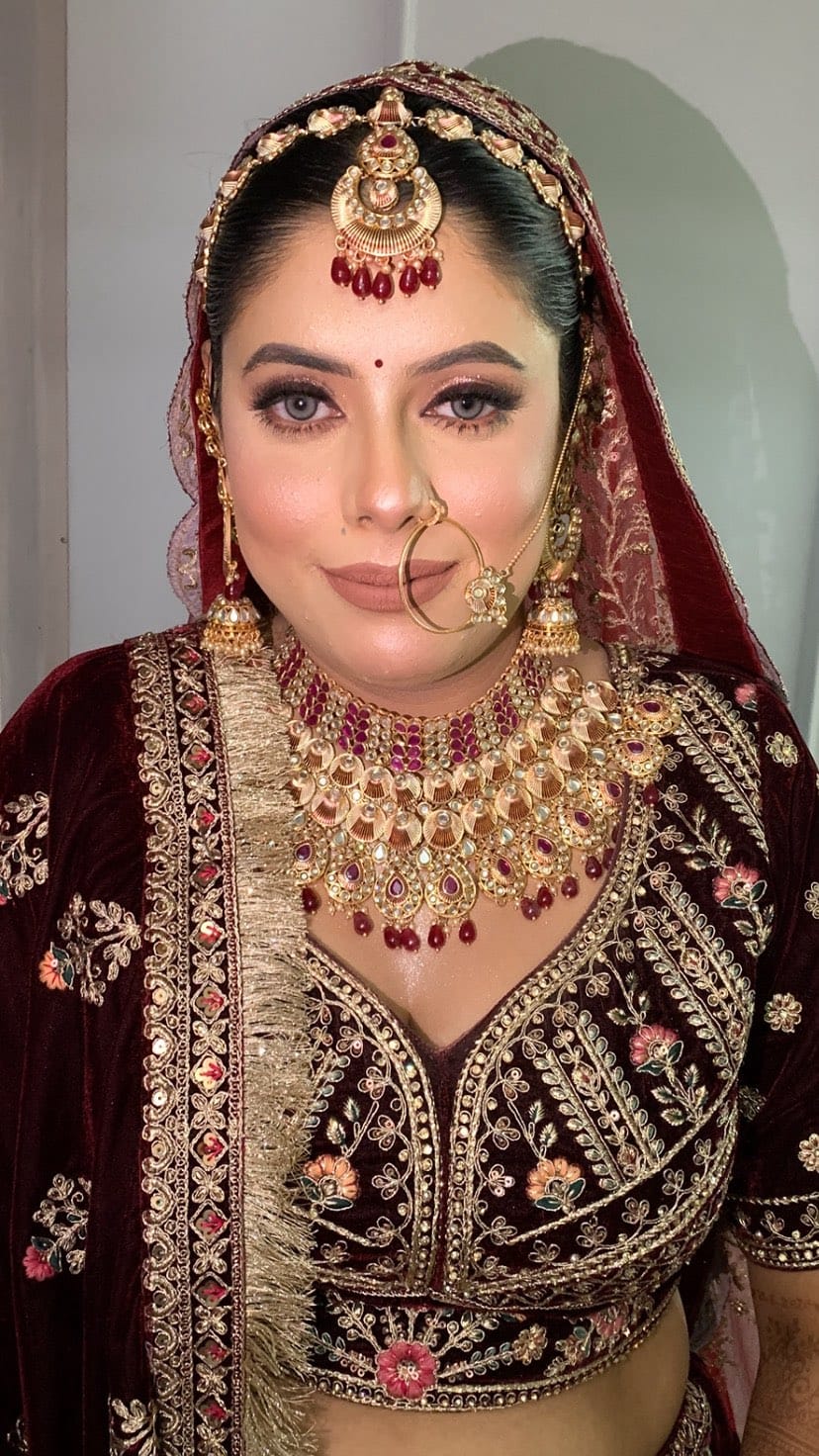 Post 7 by Officially Aamir shahnaz makeup studio on Instagram (video)