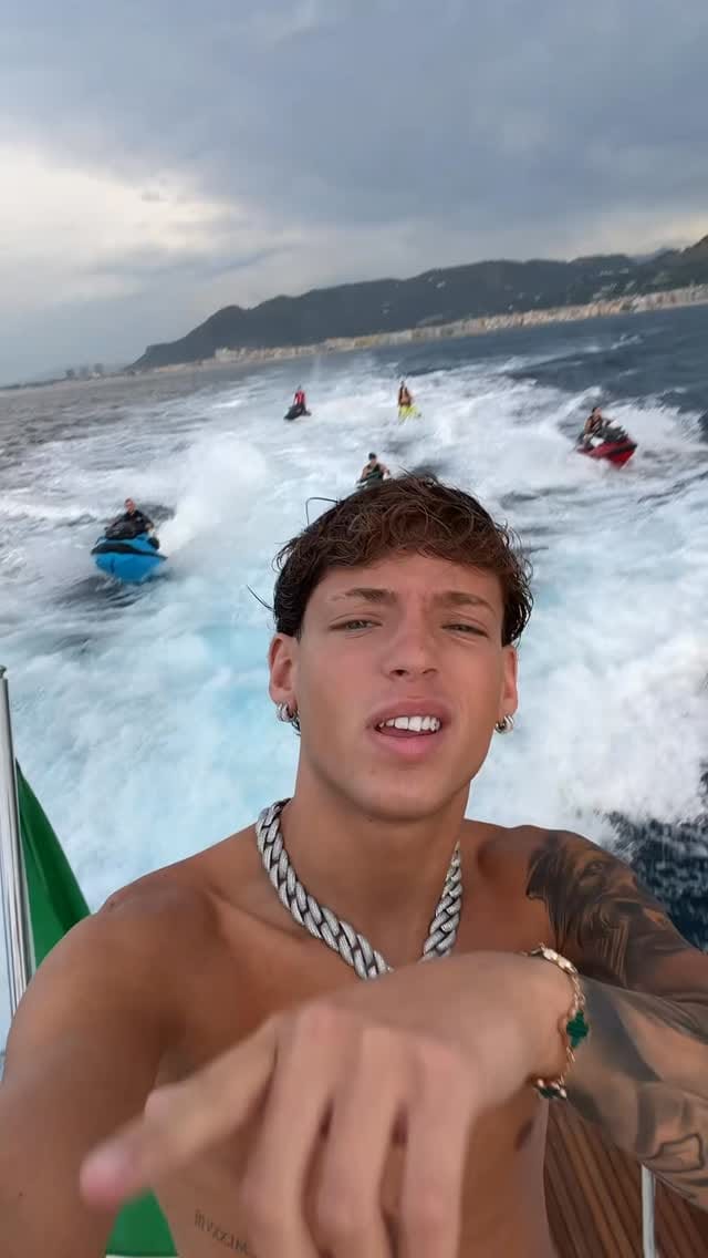 Post 1 by Domenico on Instagram (video)