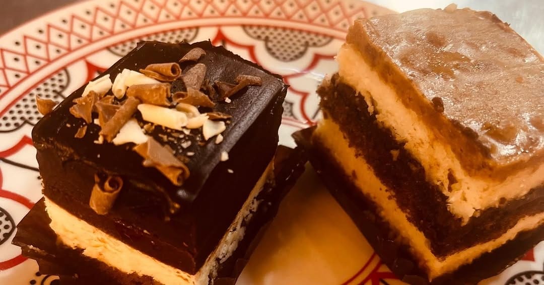 Post 6 by De Santis Santa Croce | Pasticceria Artigianale on Instagram (image)