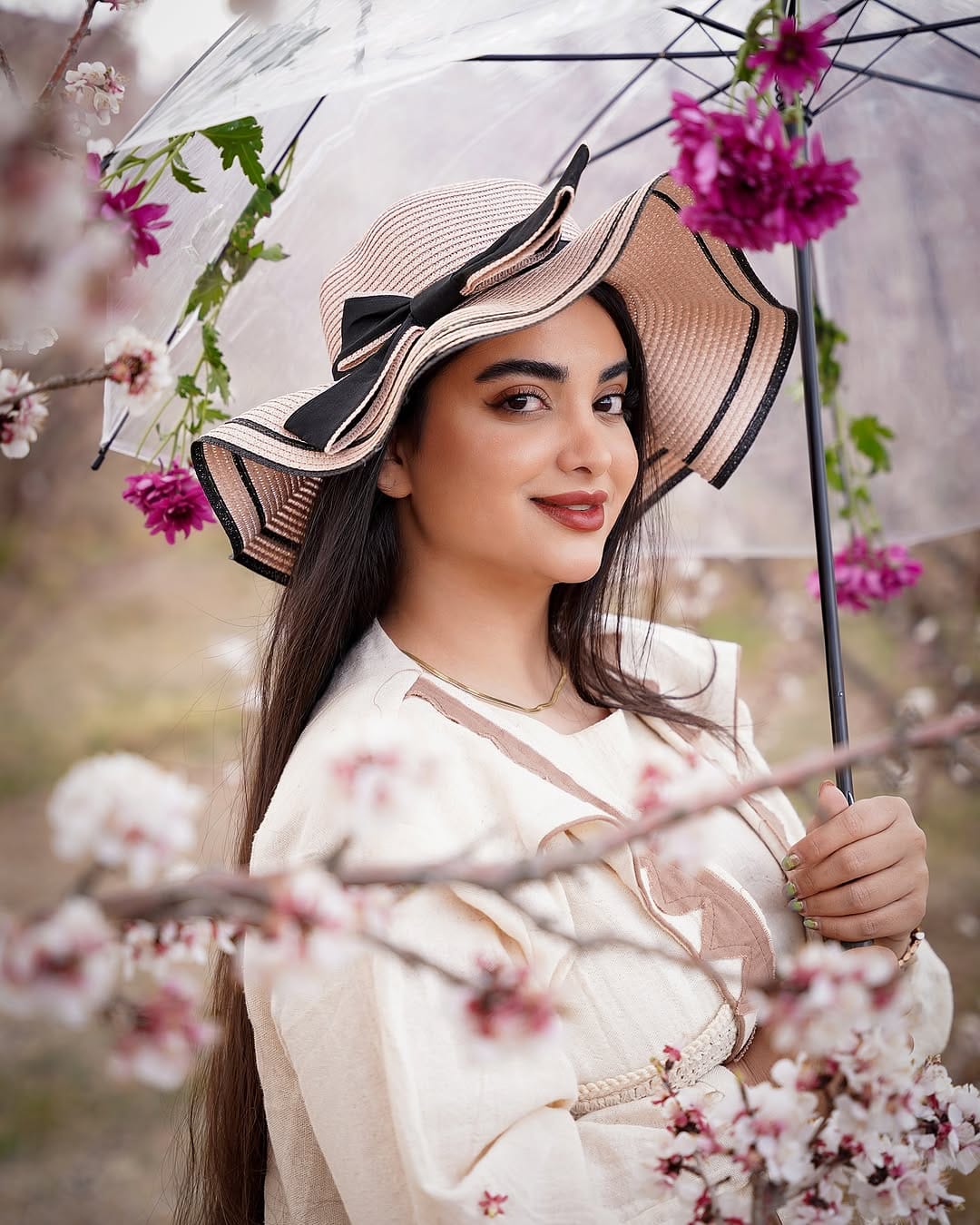 Post 9 by Fatemeh Hosseini | HS on Instagram (carousel)