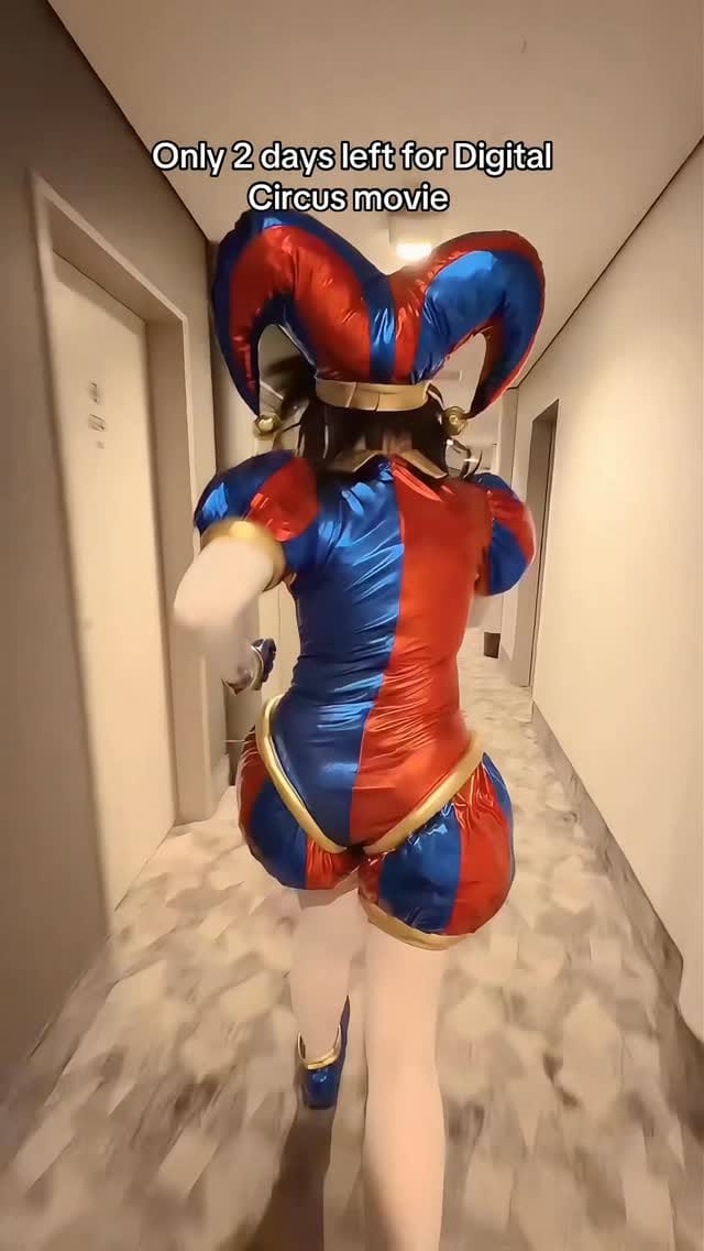 Post 3 by 💕Lulu Lottie 💕 on Instagram (video)