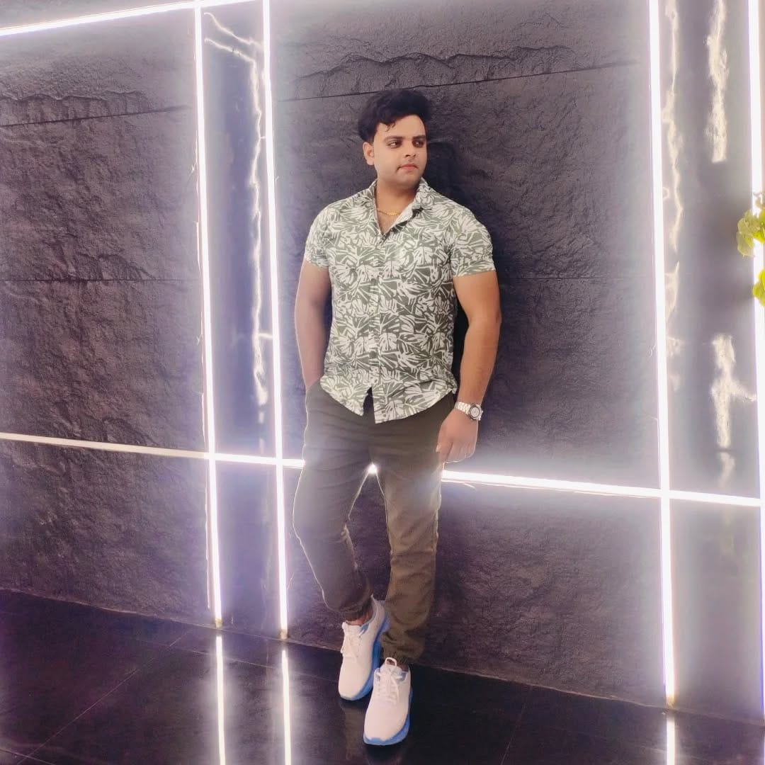 Post 2 by Priyanshu yadav🔵 on Instagram (image)