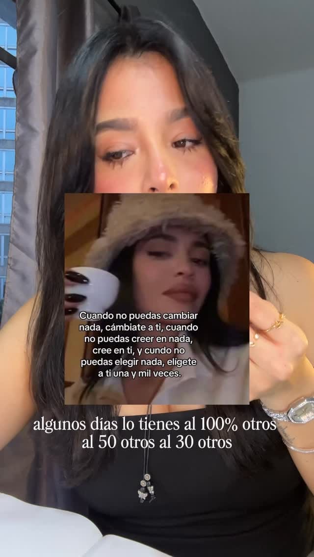 Post 7 by Hannia Gisselle🦢💐 on Instagram (video)