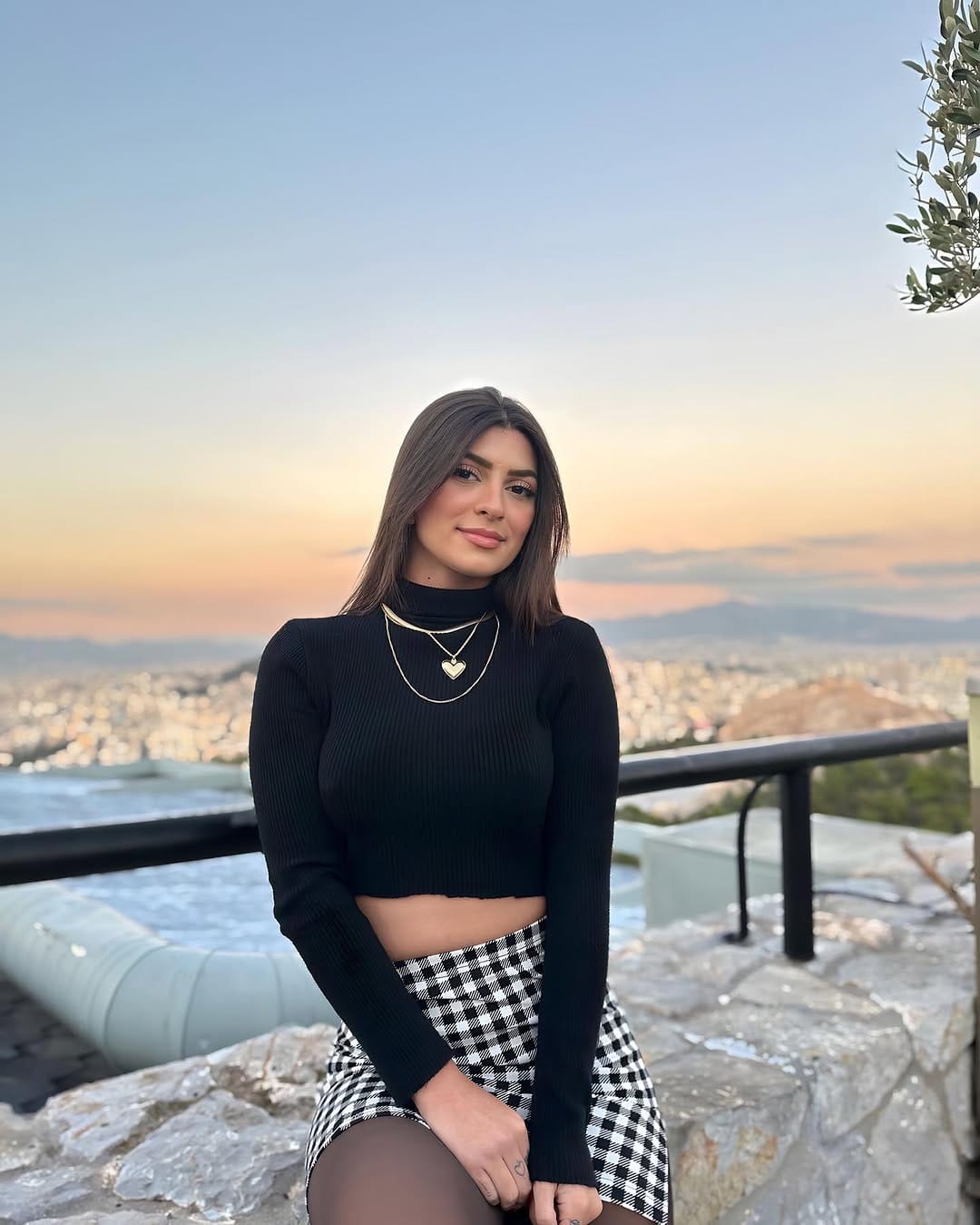 Post 10 by Thamires oliveira ✨ on Instagram (carousel)