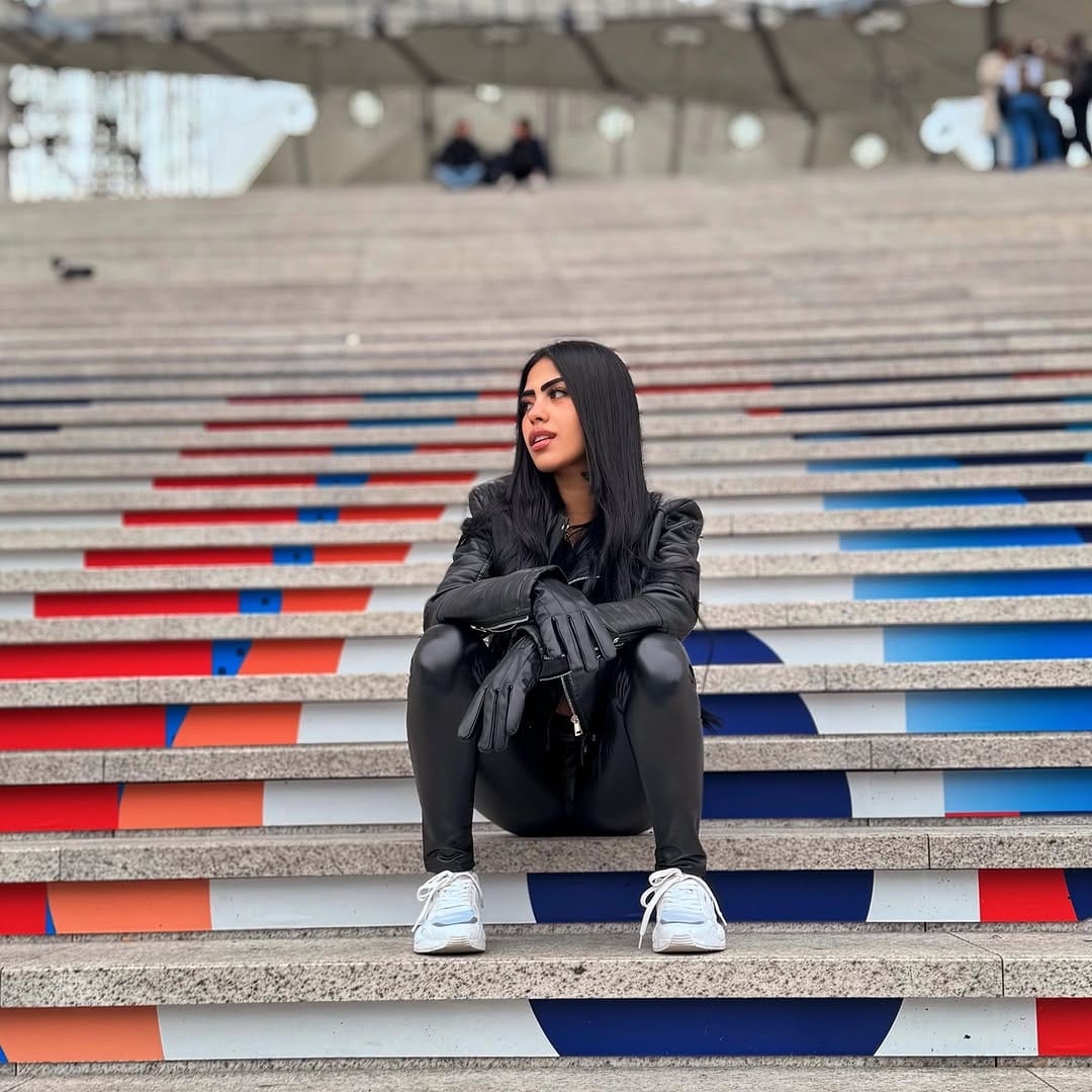 Post 9 by Nicoly Guimarães on Instagram (image)