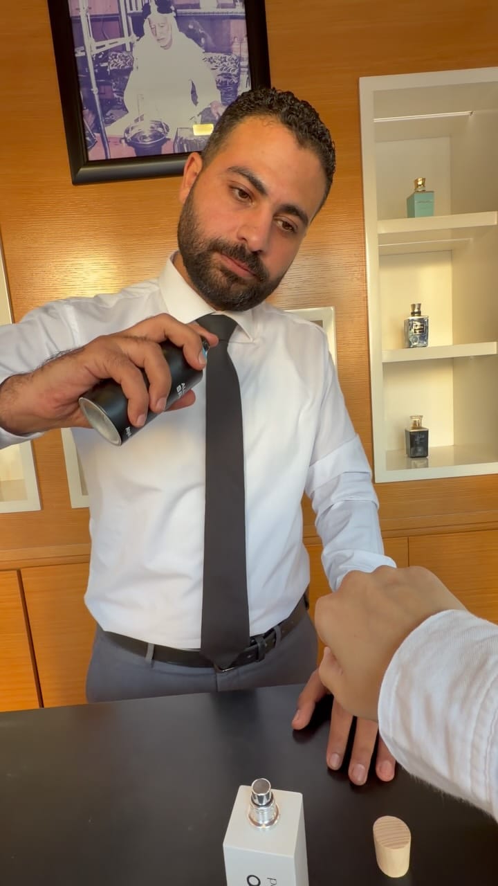 Post 3 by DUBAI STORE on Instagram (video)