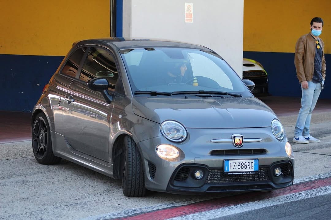 Post 3 by Federico Nicoletti on Instagram (image)
