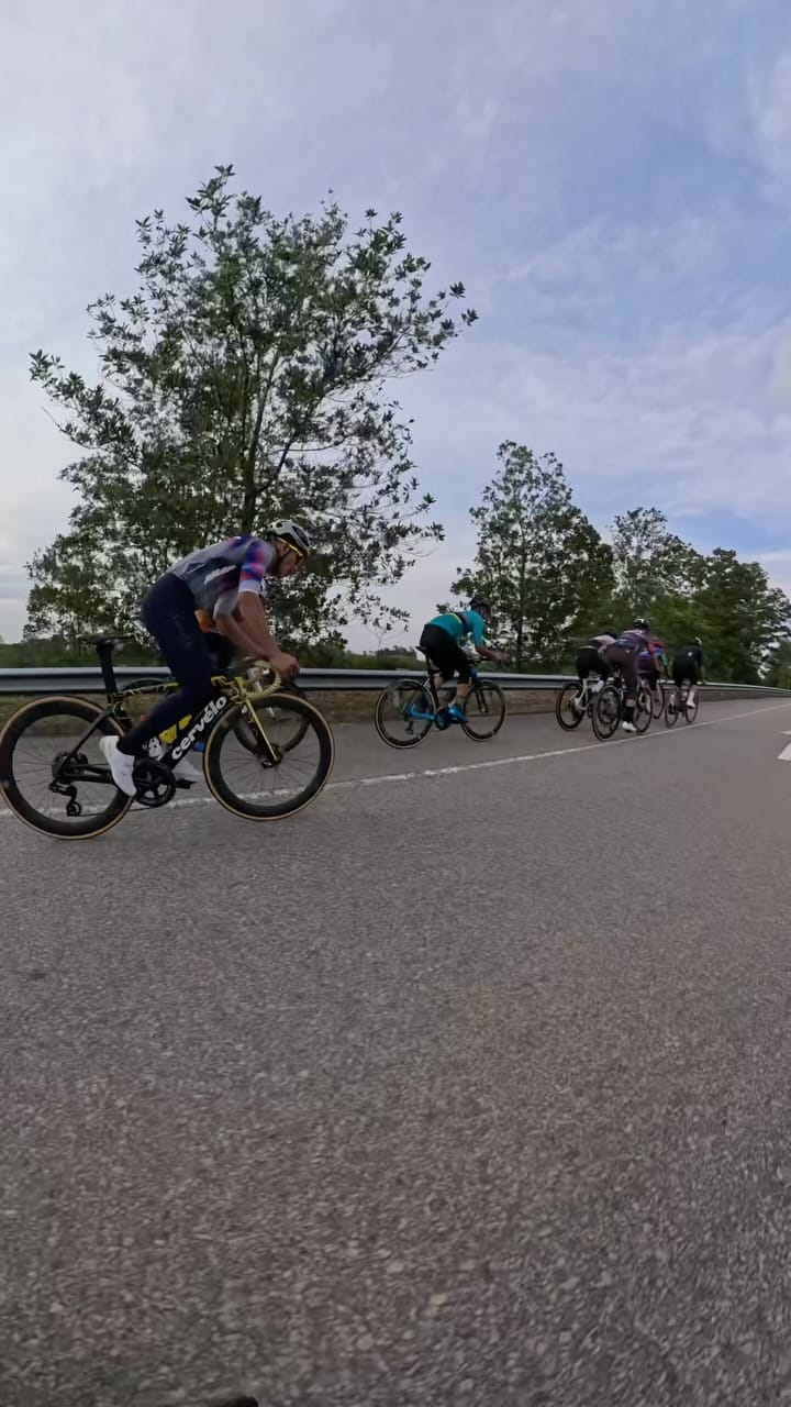 Post 7 by Izrimeebike Prorace on Instagram (video)