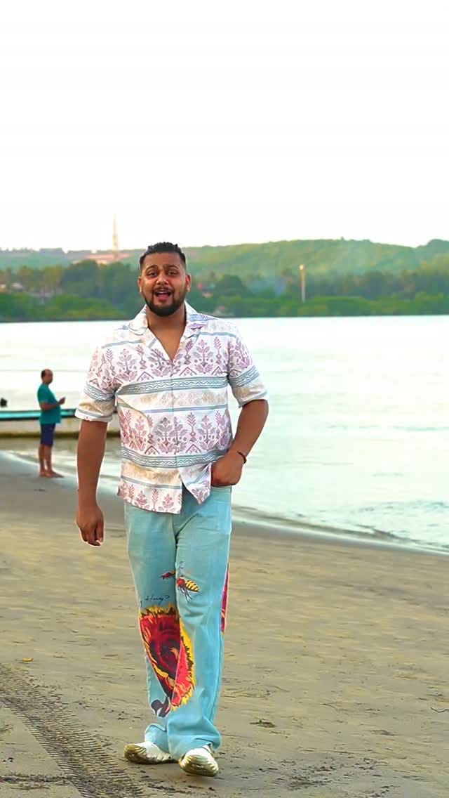 Post 3 by Harsha Sisodia on Instagram (video)