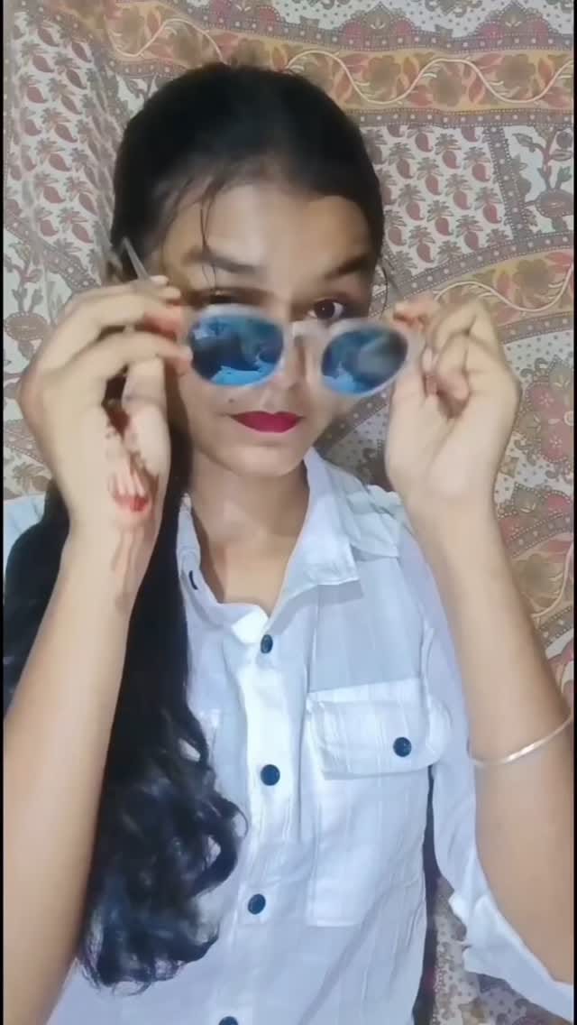 Post 10 by Tithi Das..🤎🦋 on Instagram (video)