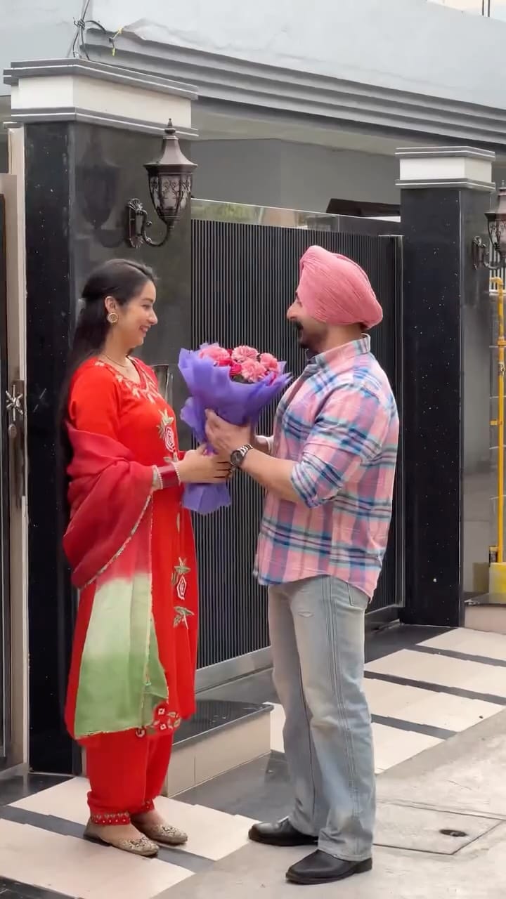 Post 1 by Sukhraj Momi on Instagram (video)