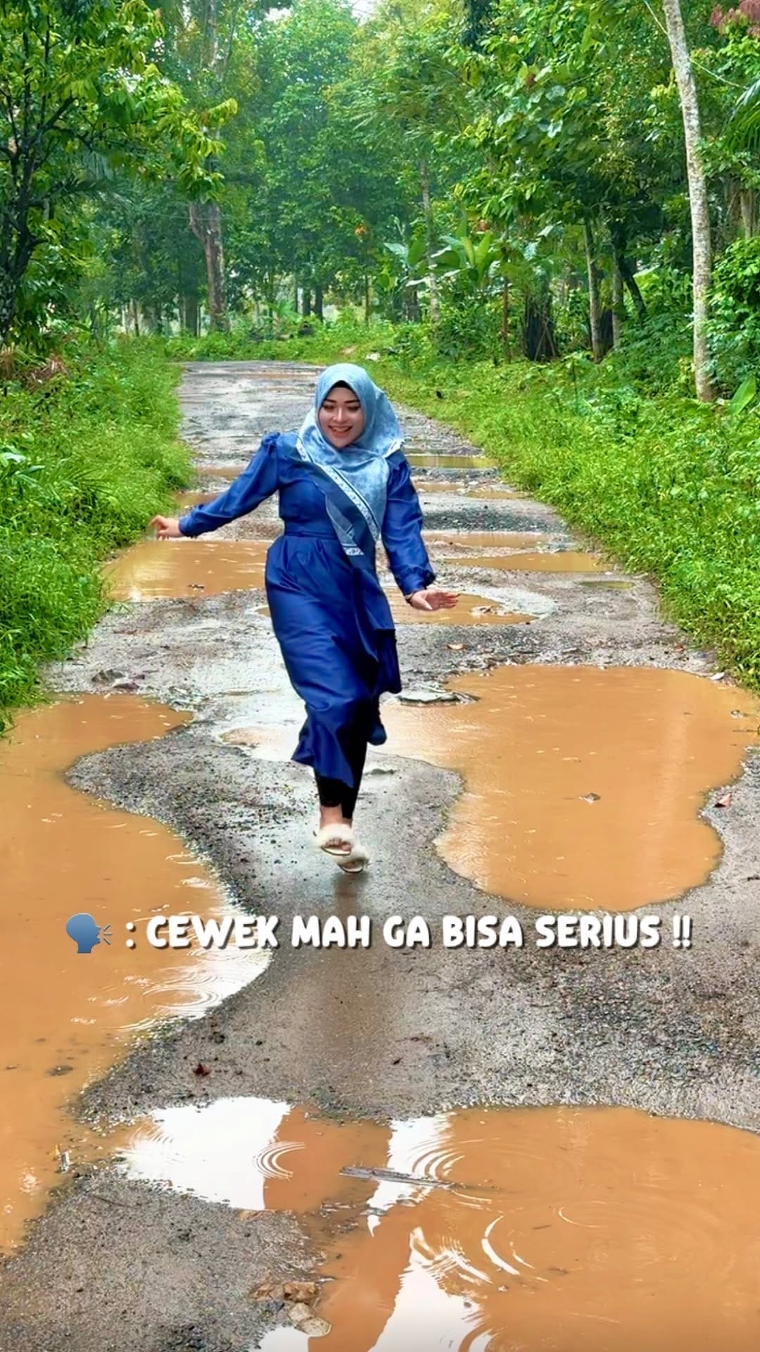 Post 8 by Ummu Hani 💋 on Instagram (video)