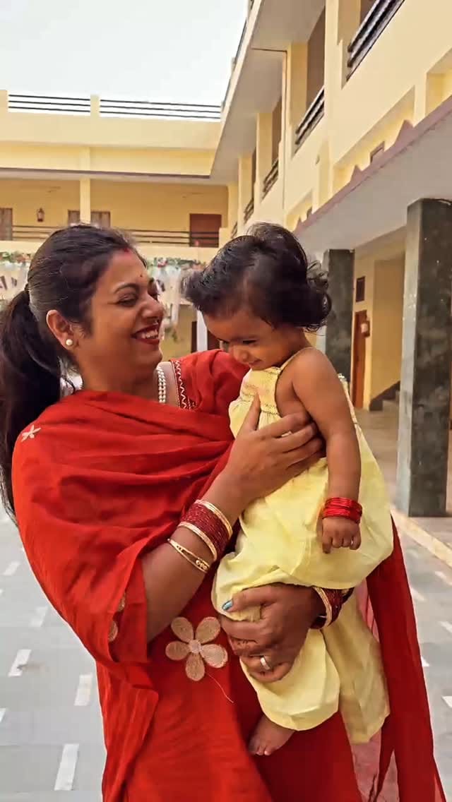 Post 2 by Manalijais_1111_Ladyboss🧿 on Instagram (video)