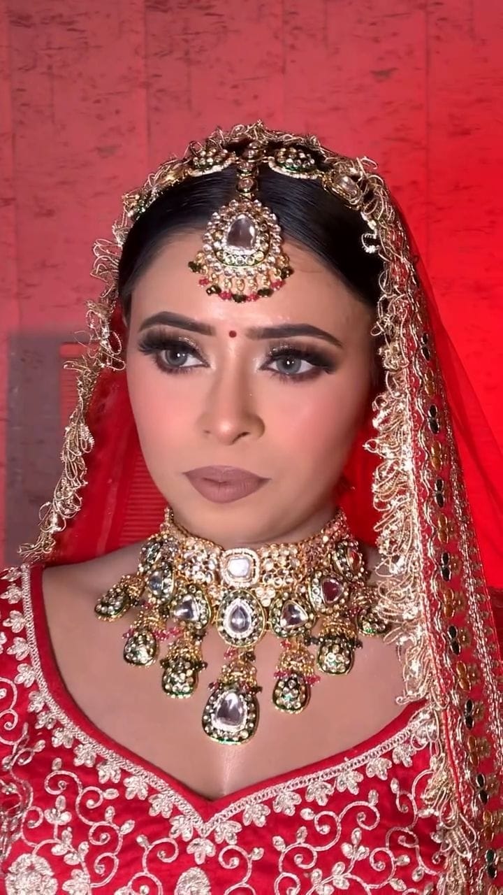 Post 10 by Shalu Singh | Bridal Makeup Artist on Instagram (video)