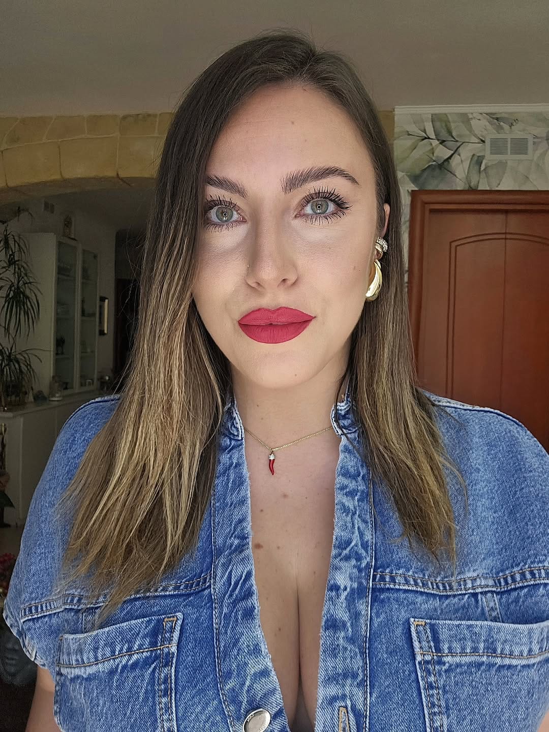 Post 10 by 𝐌𝐚𝐫𝐭𝐢𝐧𝐚 𝐌𝐮𝐫𝐠𝐢𝐚 on Instagram (image)