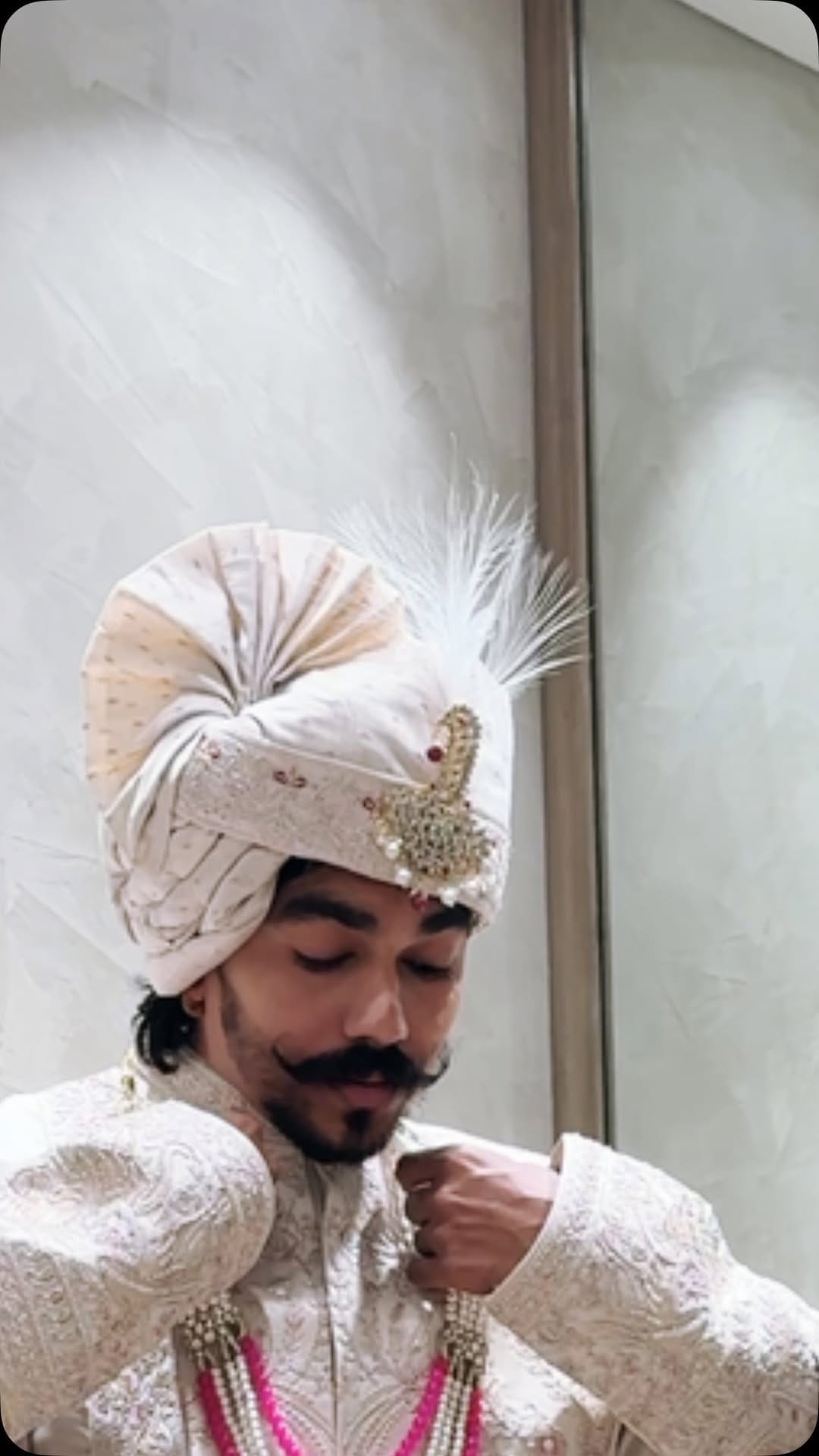 Post 1 by ⚜️विकी रेखा विजयशेठ भदाणे ⚜️VB on Instagram (video)