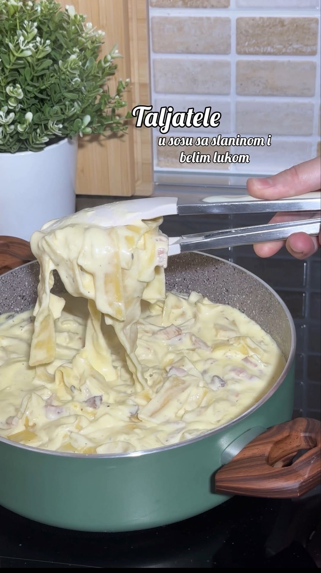 Post 2 by Jovana Bradonjić | Food blogger on Instagram (video)