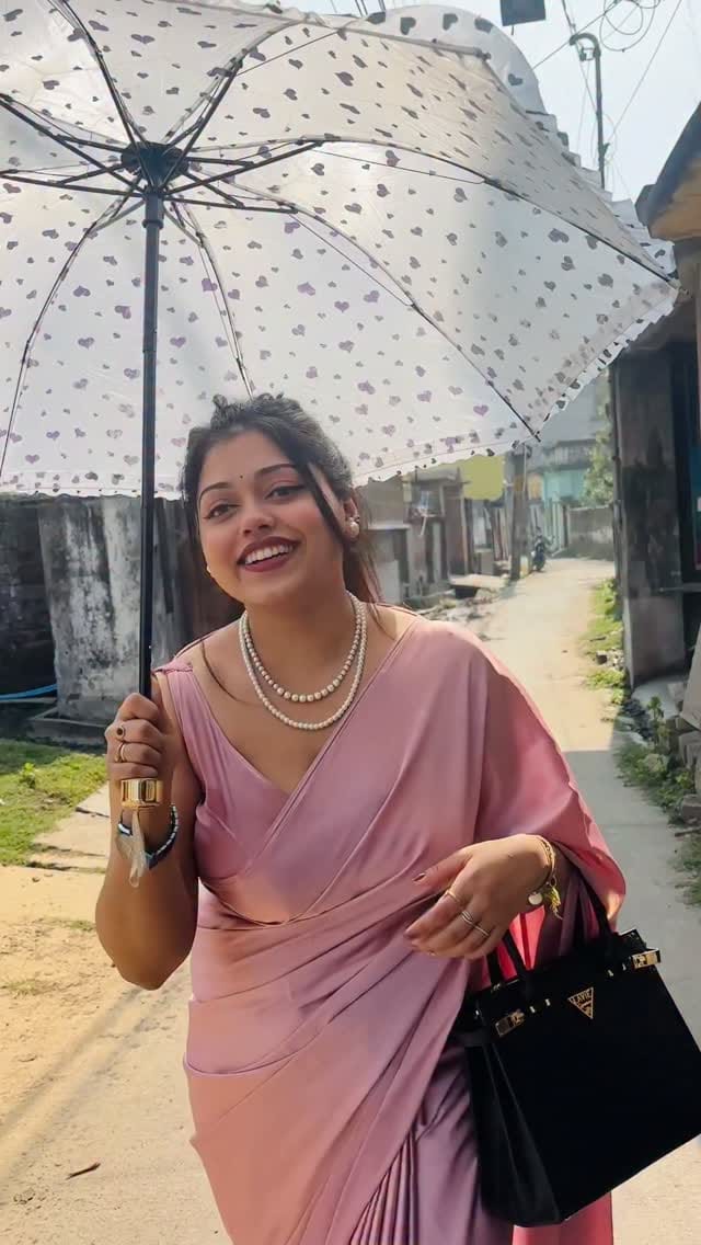Post 4 by Neha Debnath ❤️ on Instagram (video)