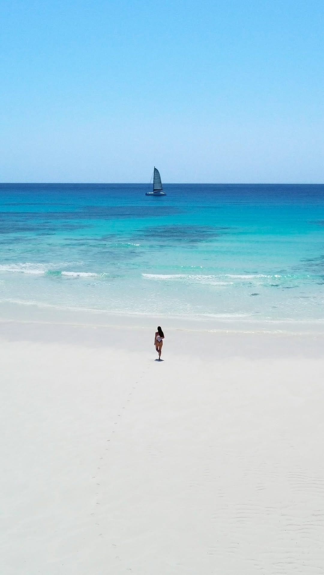 Post 7 by Noemi & Liri | Travel Content Creator on Instagram (video)