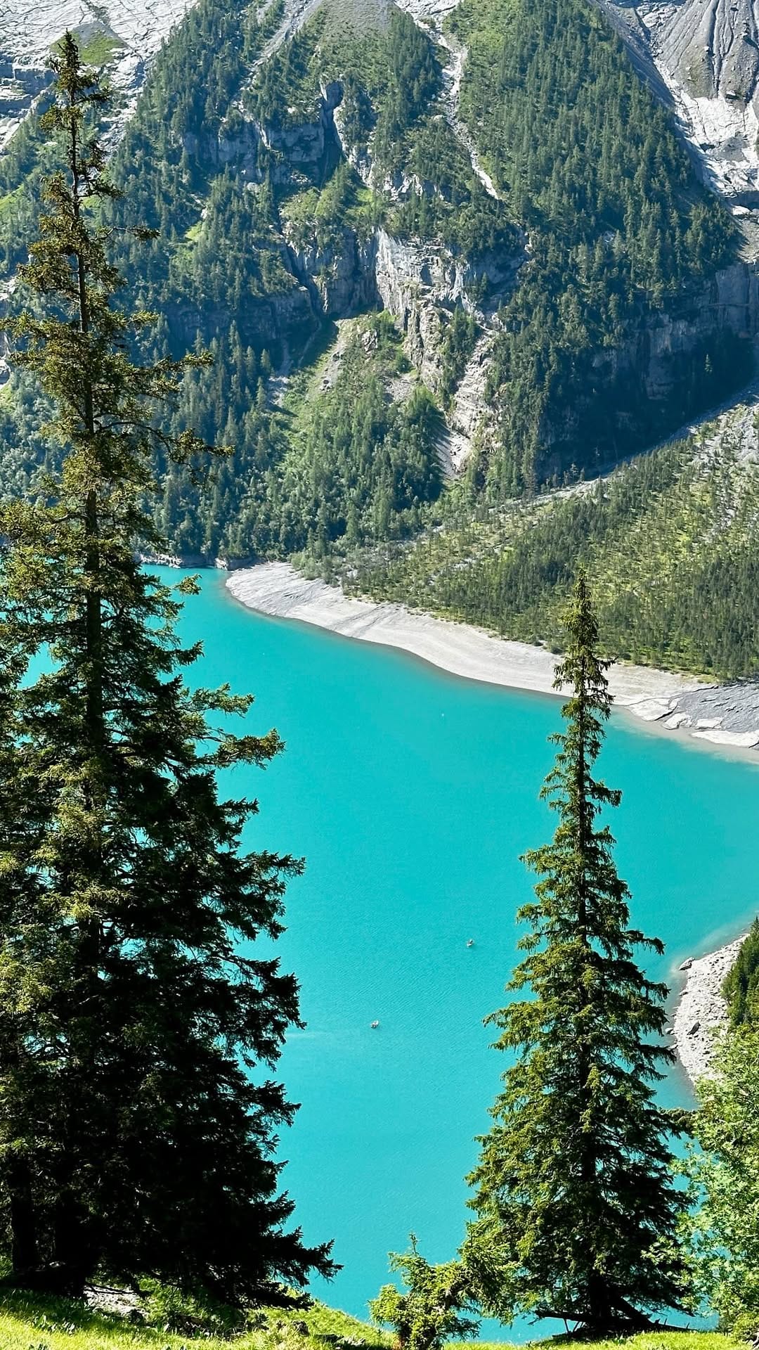 Post 4 by Noemi & Liri | Travel Content Creator on Instagram (video)