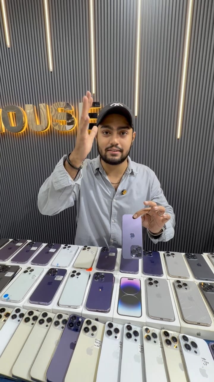 Post 3 by FONE HOUSE || USED PHONES on Instagram (video)