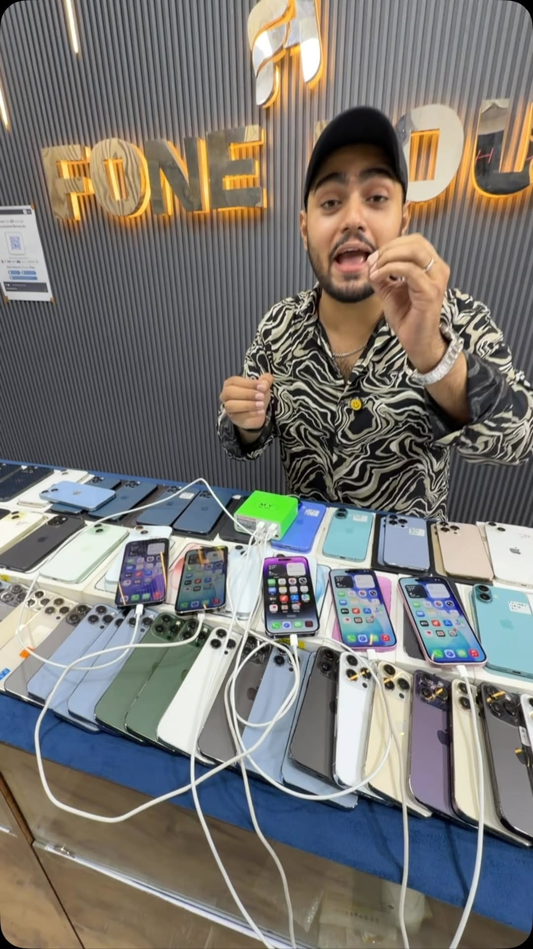 Post 1 by FONE HOUSE || USED PHONES on Instagram (video)