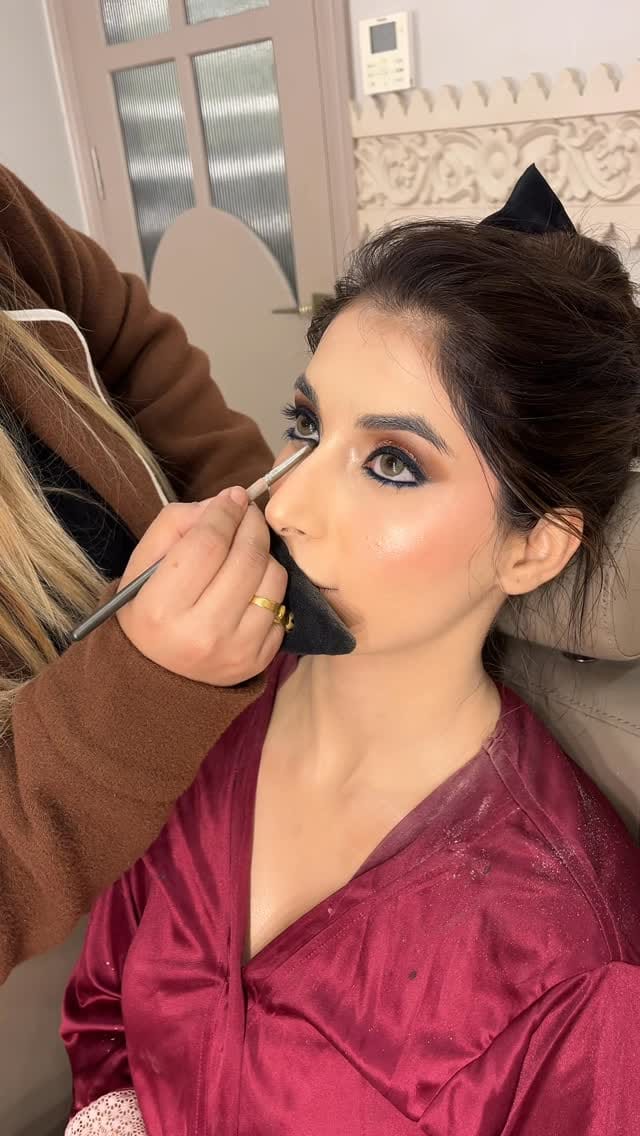 Post 9 by Mehak makeover salon on Instagram (video)